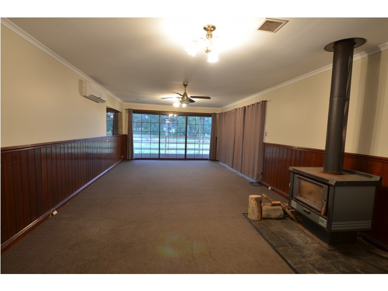 90 Pedrazzies Road, Gorae VIC 3305