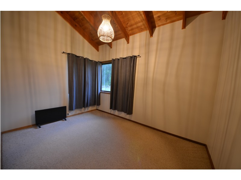 90 Pedrazzies Road, Gorae VIC 3305