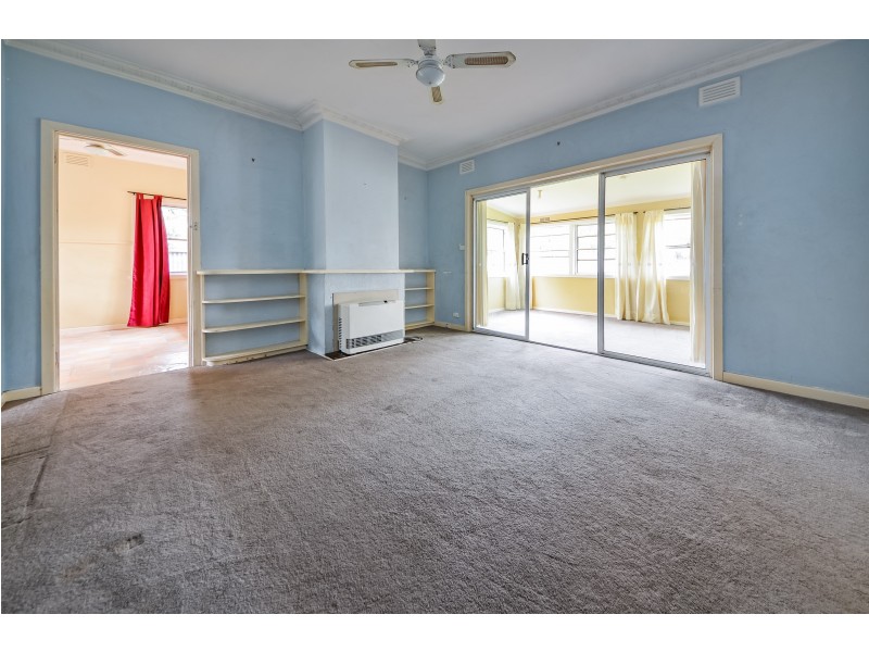 11 Finn Street, Portland VIC 3305