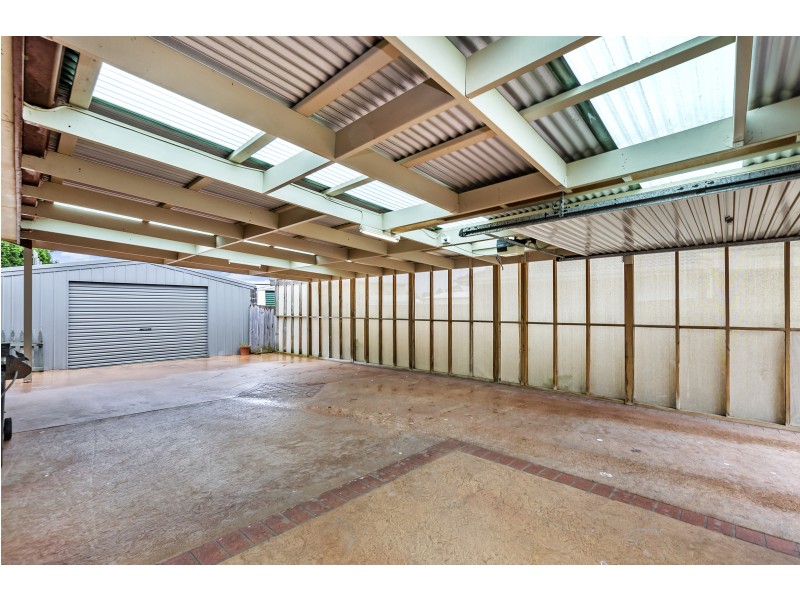 18 Karinya Crescent, Portland VIC 3305
