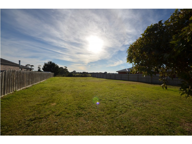 25 Madeira Close, Portland VIC 3305