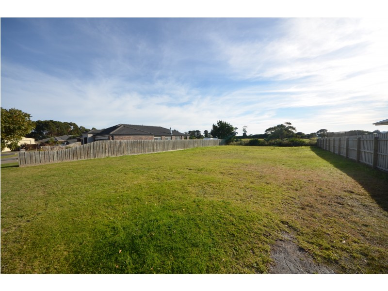 25 Madeira Close, Portland VIC 3305