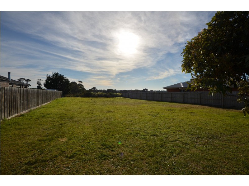 25 Madeira Close, Portland VIC 3305