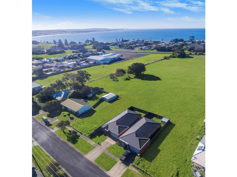 48 Richardson Street, Portland VIC 3305