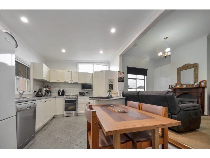 43 Oswald Street, Portland VIC 3305