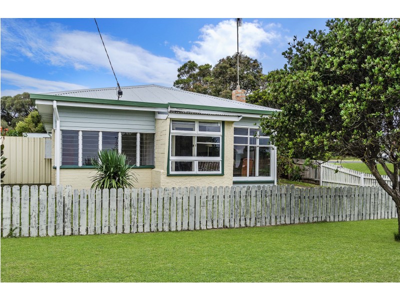 24 Learmonth Street, Portland VIC 3305