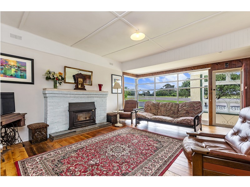 24 Learmonth Street, Portland VIC 3305