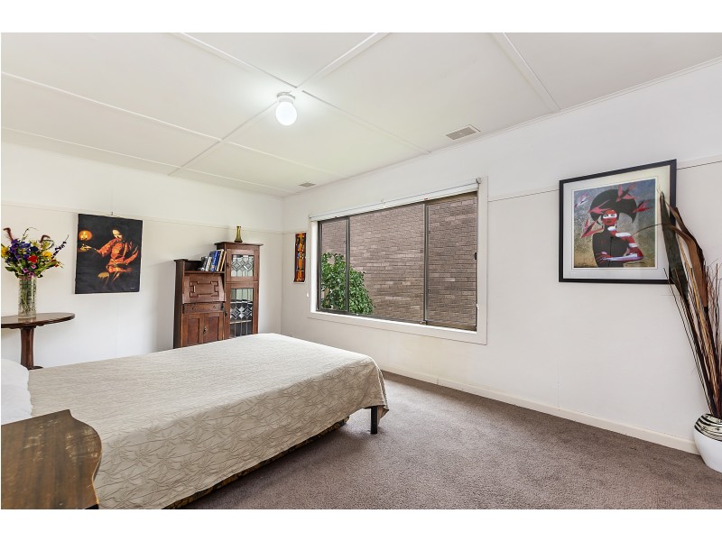 24 Learmonth Street, Portland VIC 3305