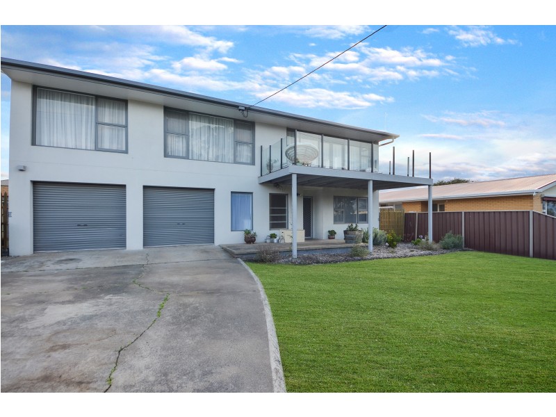 136 Barkly Street, Portland VIC 3305