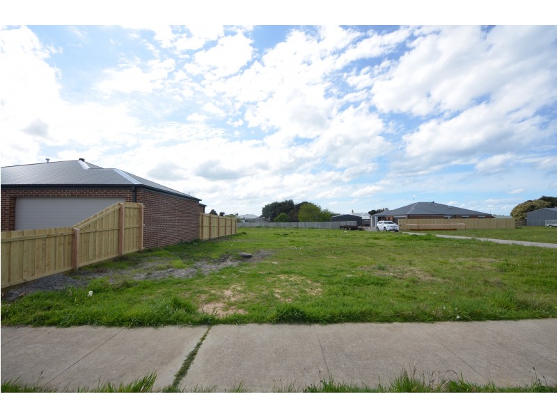 82 Patrick Street, Portland VIC 3305