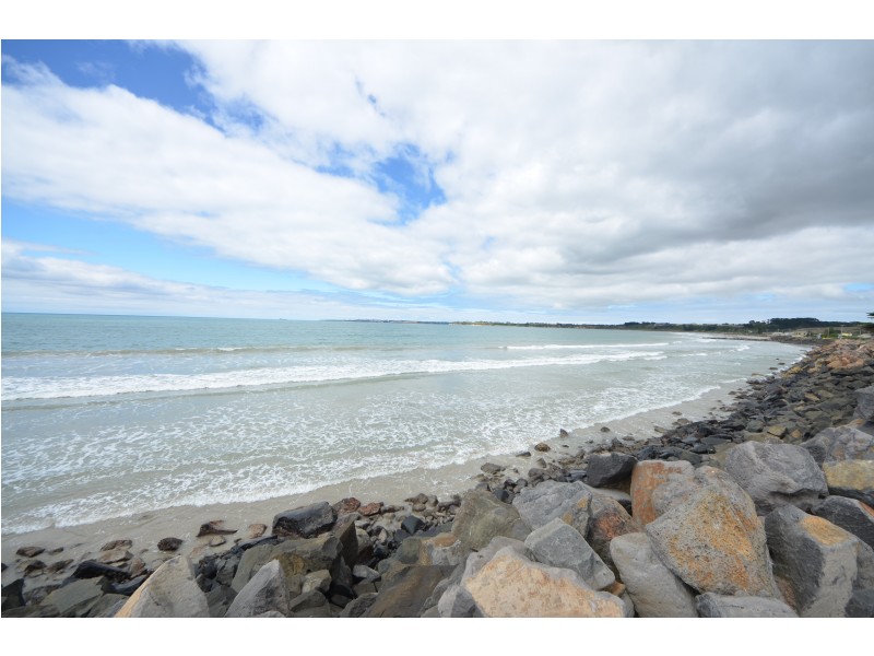 270 Dutton Way, Portland VIC 3305