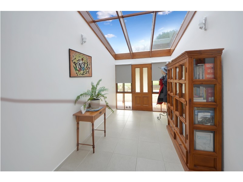 20 Burvilles Road, Portland VIC 3305