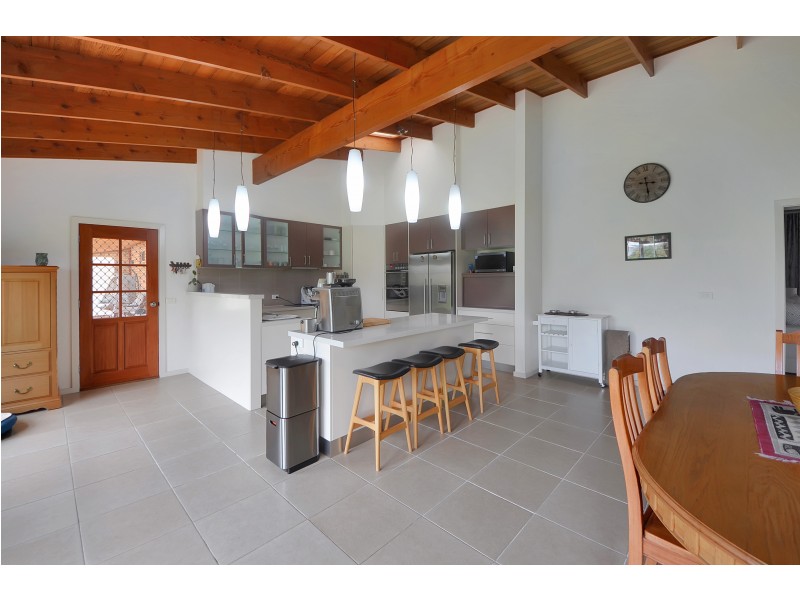 20 Burvilles Road, Portland VIC 3305