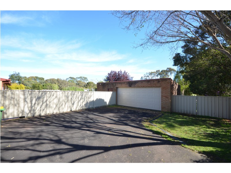 20 Burvilles Road, Portland VIC 3305