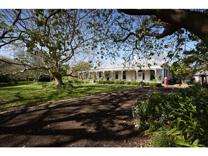 26-28 Avonmore Avenue, Portland VIC 3305