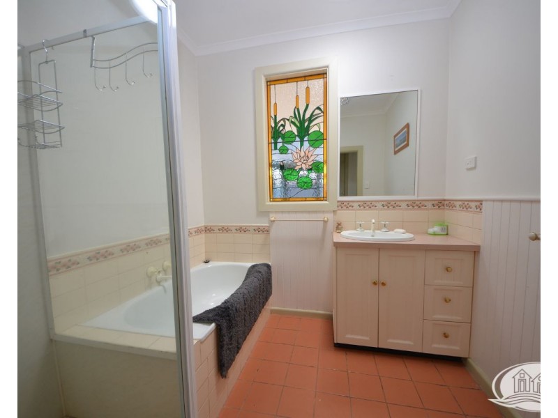 1 Whalers Court, Portland VIC 3305