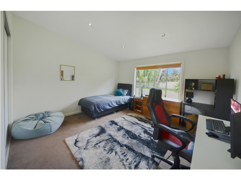 15 Parkers Road, Portland VIC 3305