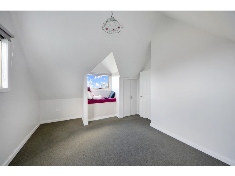 519 Dutton Way, Portland VIC 3305