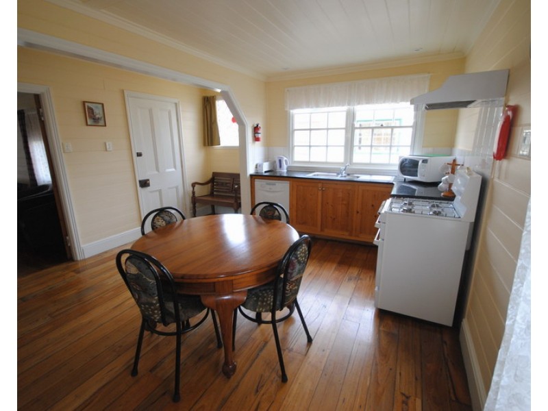 39 Henty Street, Portland VIC 3305