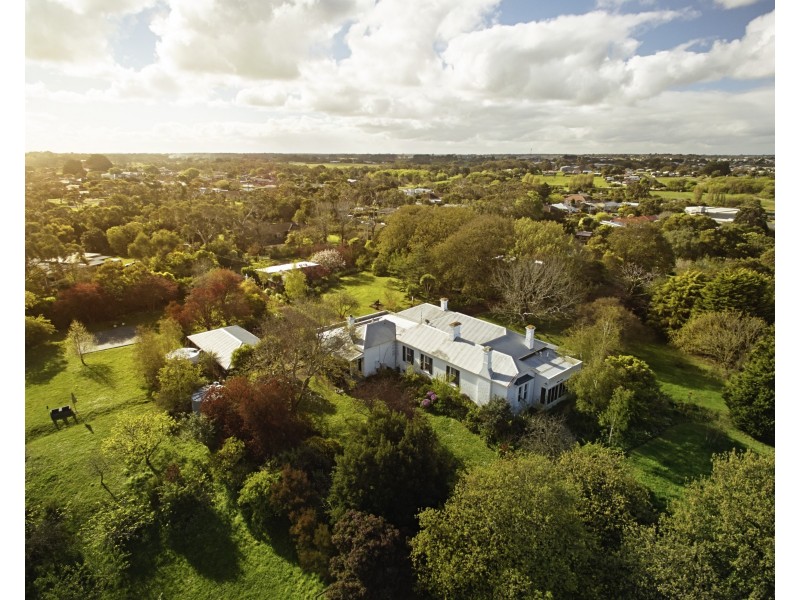 26 Avonmore Avenue, Portland VIC 3305
