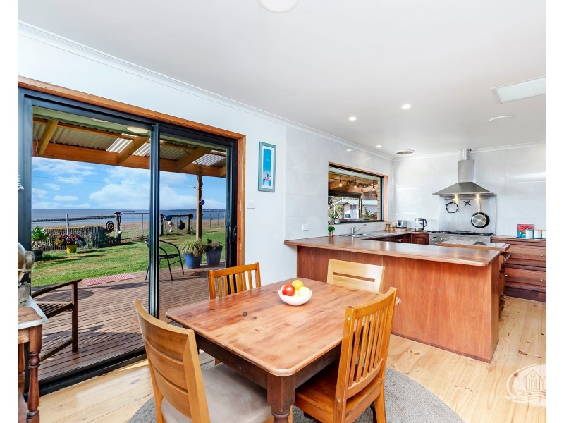 9005 Princes Highway, Bolwarra VIC 3305