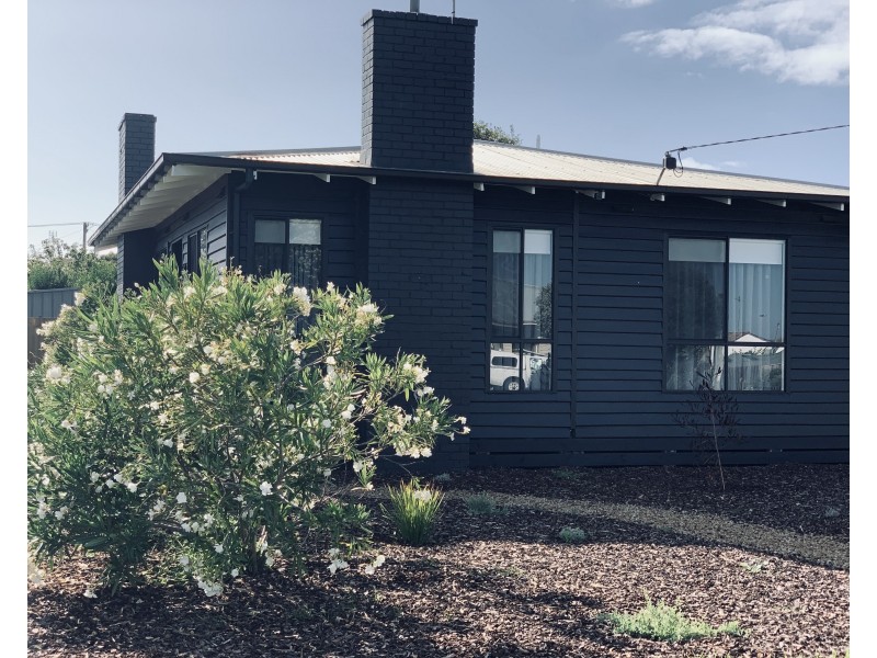 42 Milbanke Street, Portland VIC 3305