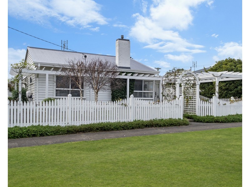14 Kennedy Street, Portland VIC 3305