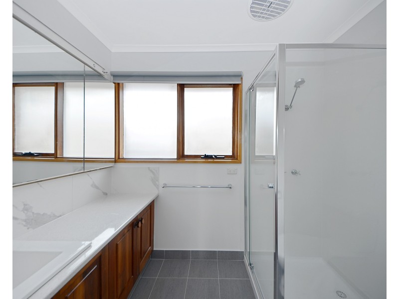 6 Stornaway Court, Portland VIC 3305