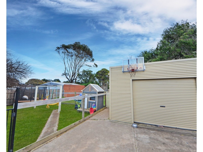 7 Lawrence Street, Portland VIC 3305