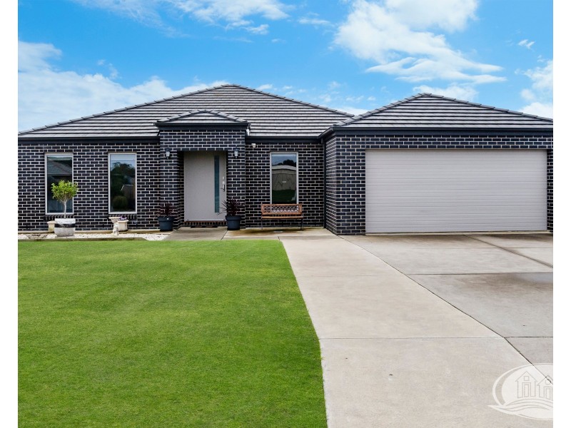 11 Madeira Close, Portland VIC 3305