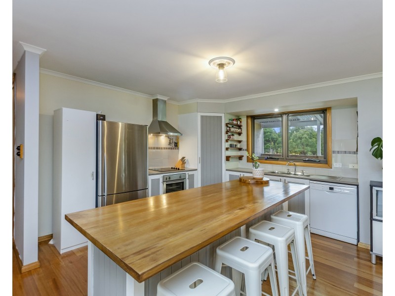 46 Westlakes Road, Portland VIC 3305