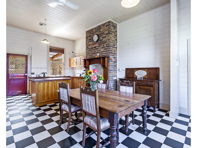 19 Bentinck Street, Portland VIC 3305
