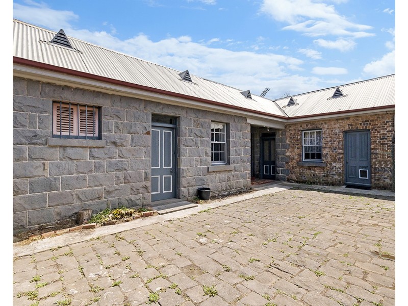19 Bentinck Street, Portland VIC 3305