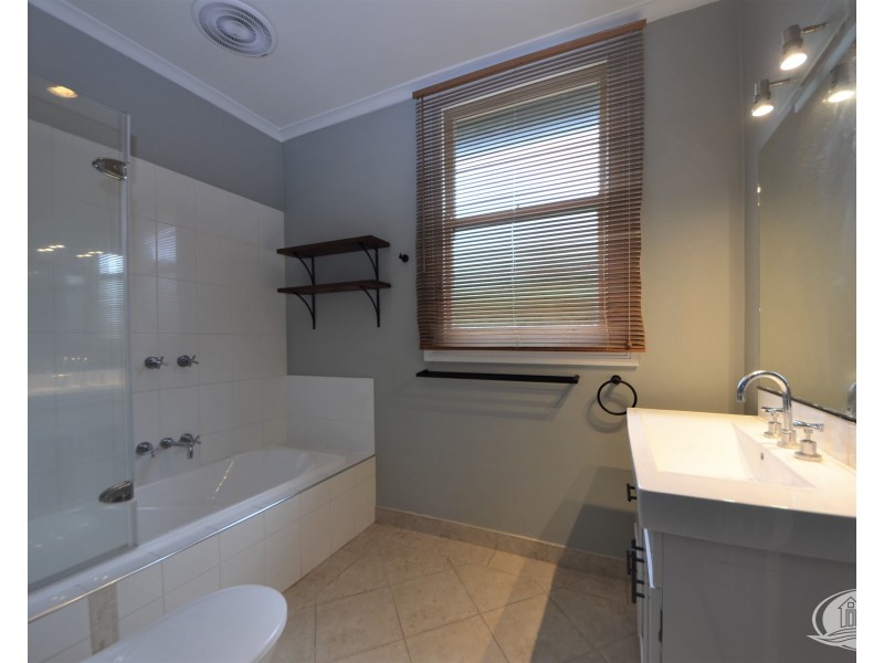 334 Edgar Street, Portland VIC 3305