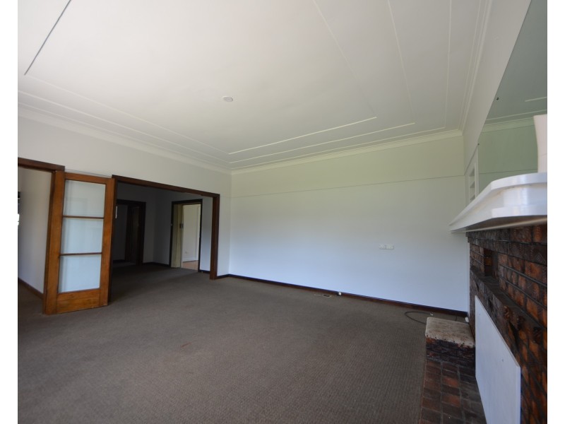 255 Hanlon Parade, Portland VIC 3305