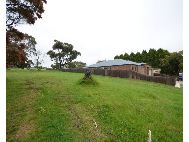37 Balmoral Court, Portland VIC 3305