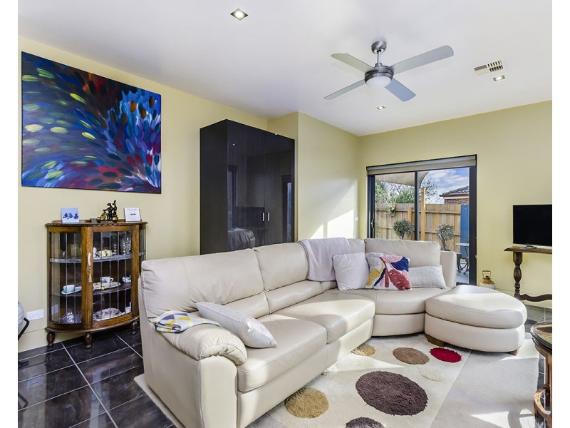 1 Laguna Court, Portland VIC 3305
