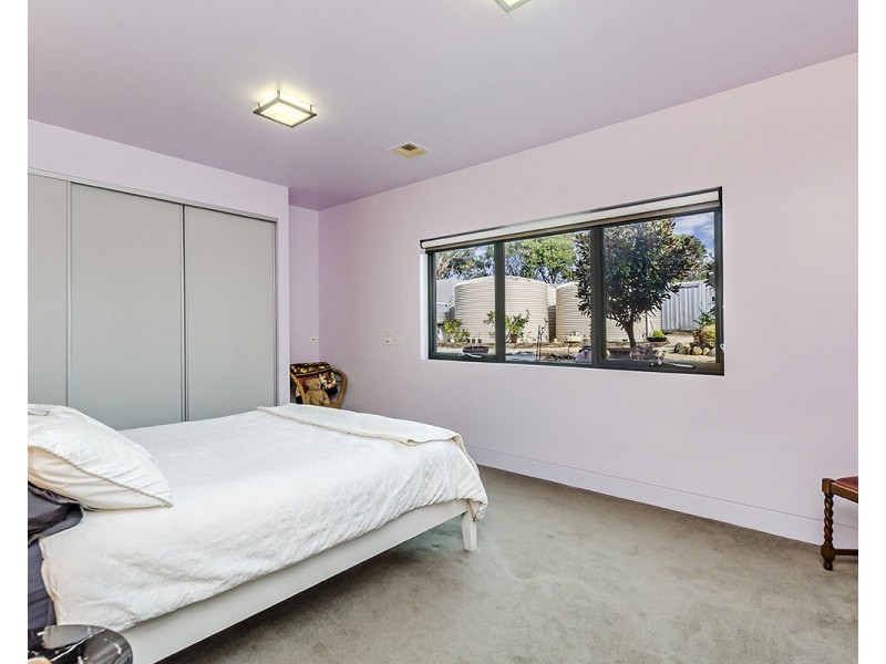 1 Laguna Court, Portland VIC 3305