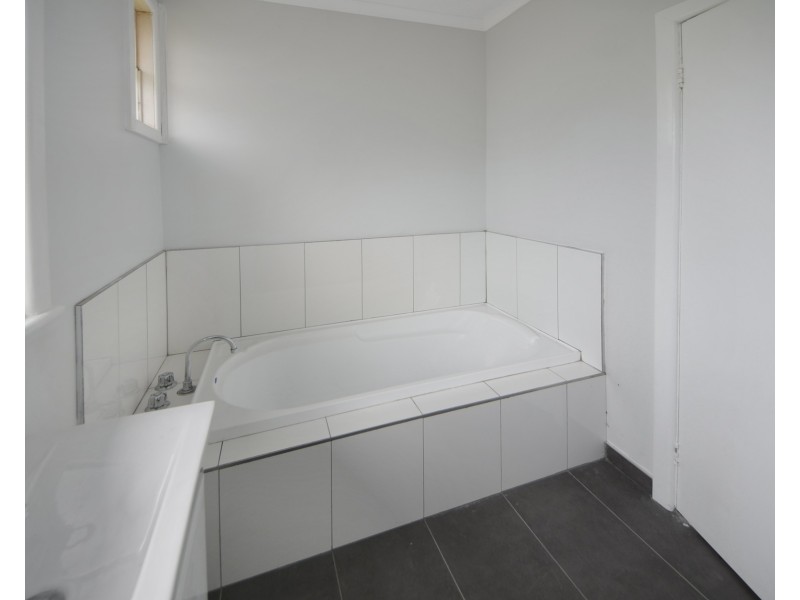 41 Silvester Street, Portland VIC 3305