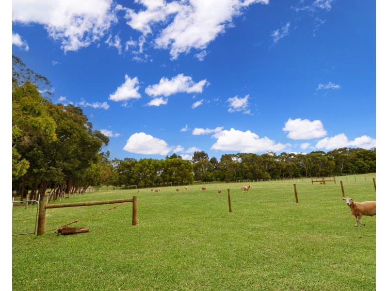 11 Robbies Lane, Portland VIC 3305