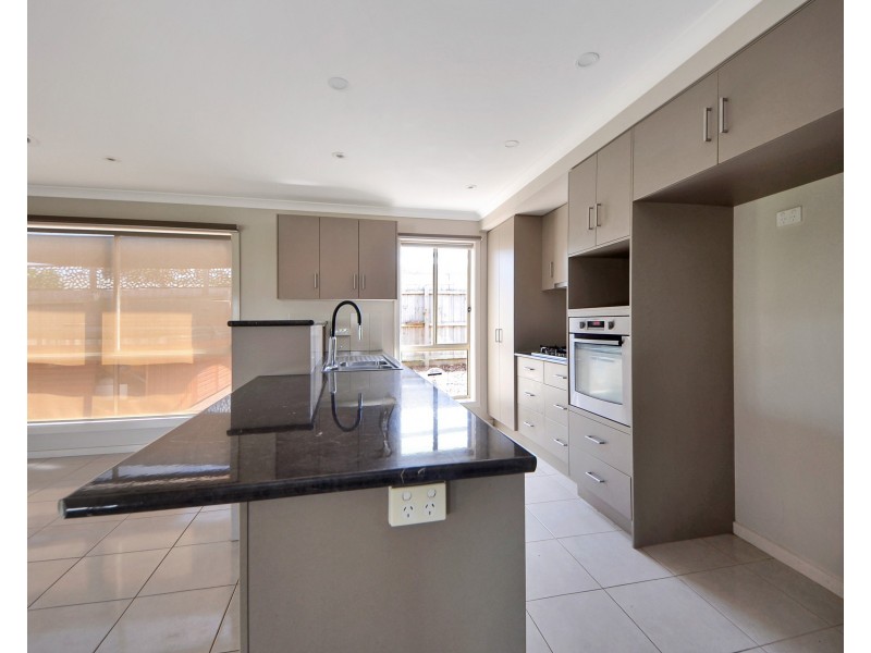 11 Isabel Court, Portland VIC 3305