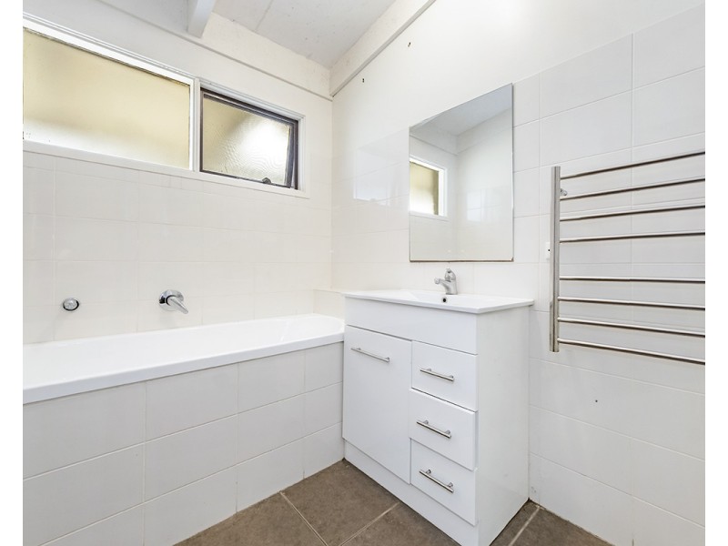 29 Burns Road, Portland VIC 3305