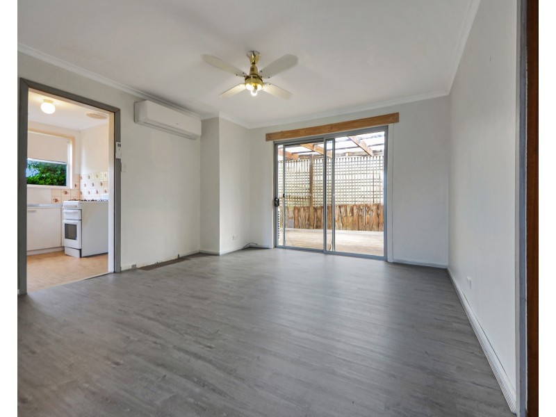 18 Banyan Crescent, Portland VIC 3305