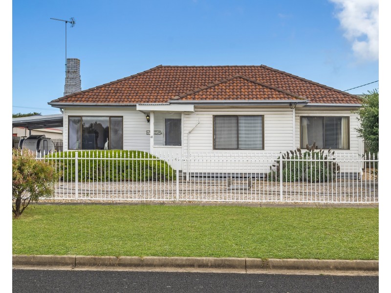 41 Waterford Avenue, Portland VIC 3305