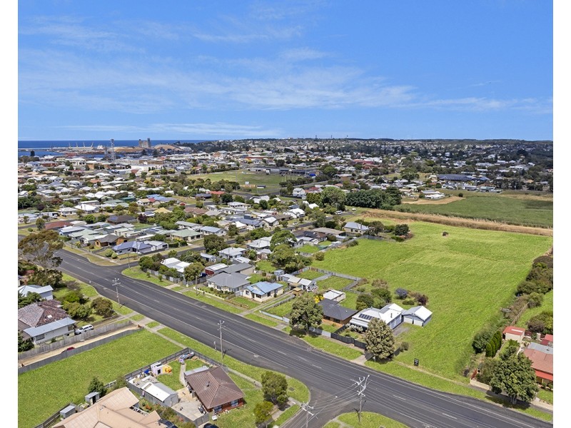 2/69 Otway Street, Portland VIC 3305