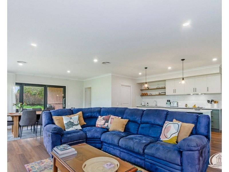 44 Murphys Road, Portland VIC 3305