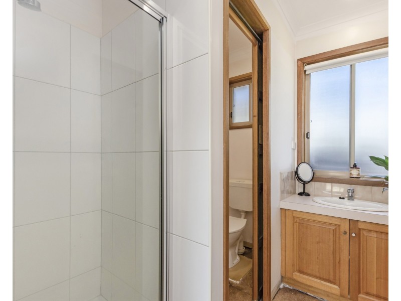 1 Carcoola Crescent, Portland VIC 3305