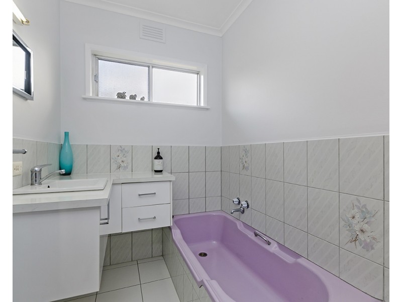 6 Calvert Street, Portland VIC 3305