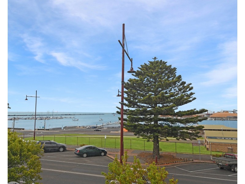 77 Bentinck Street, Portland VIC 3305