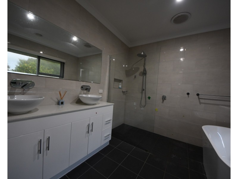 150 Barkly Street, Portland VIC 3305